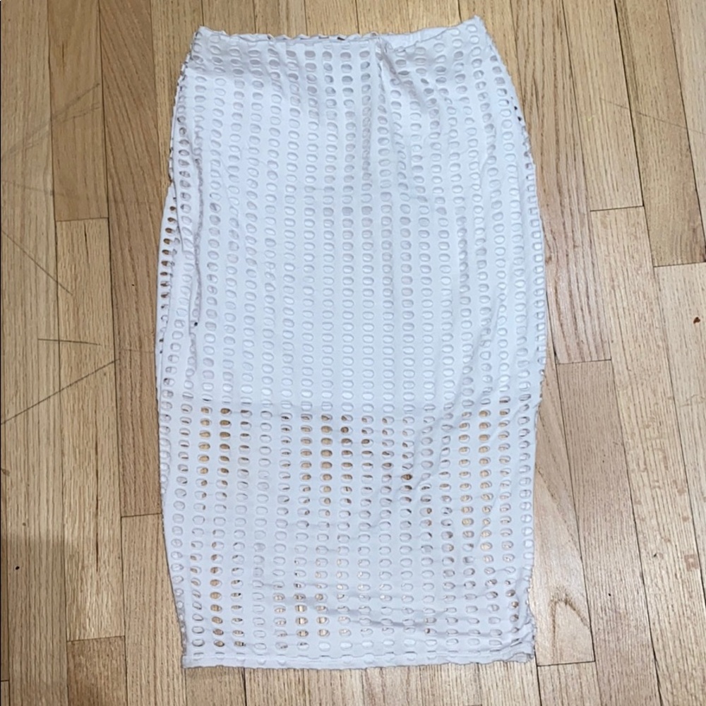 White Kendall + Kylie skirt